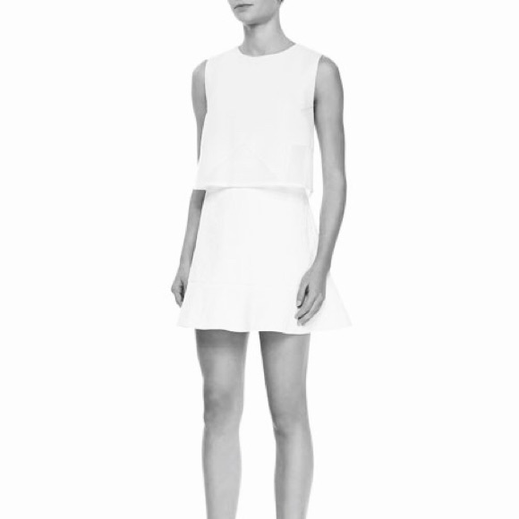 O'2nd Layered Mesh Jacquard Open Back Mini Star Dr - Picture 6 of 7